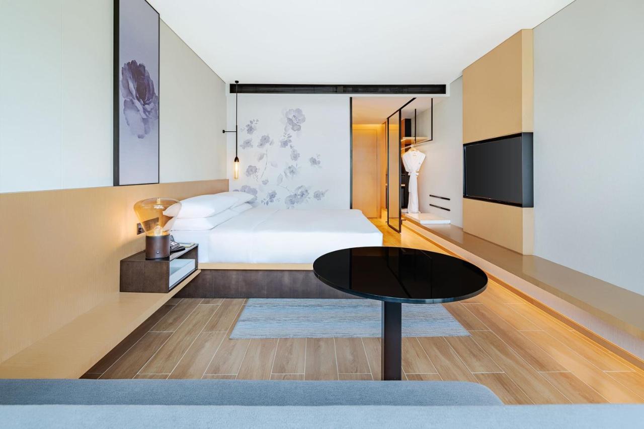 Отель Fairfield By Marriott Beijing Daxing Airport Экстерьер фото